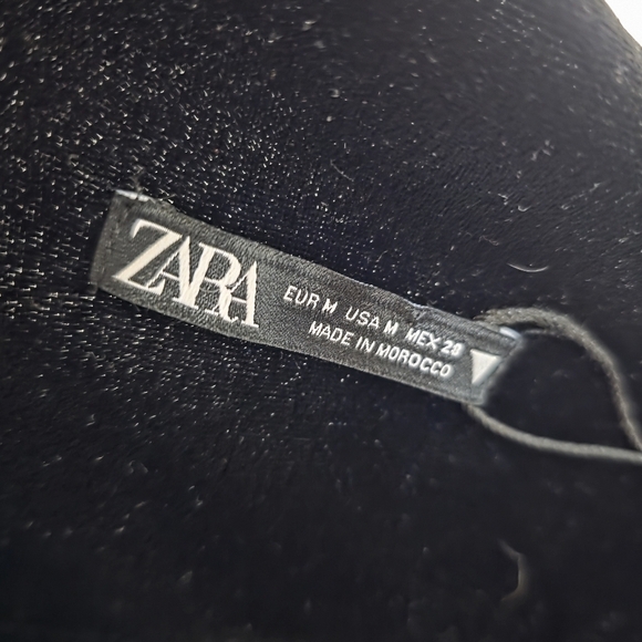 NEW ZARA Blogger Black Velvet Asymmetric Chain Velvet Dress - Picture 8 of 9